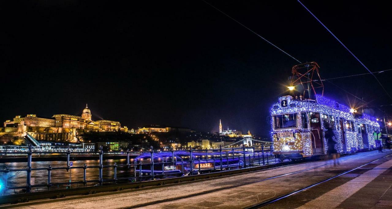 Chain Bridge * Будапешт